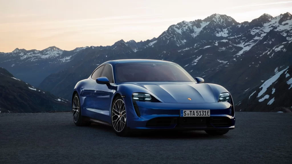electric vehicles work with smooth engines