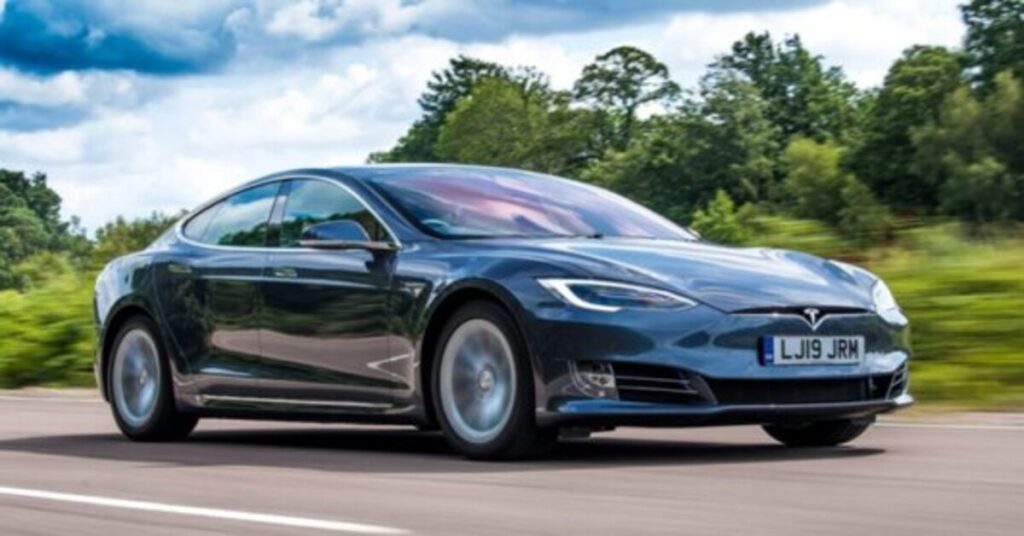 Tesla Model S Battery Configuration