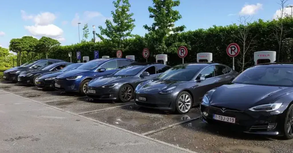 Tesla rattle when accelerating